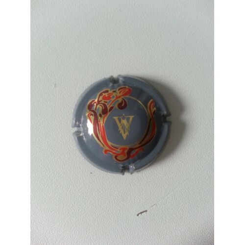 Capsule De Champagne De Vranken, En Gris Foncé, Or, Rouge & Bordeaux.