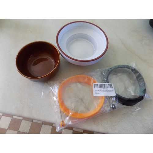 Moules À Pancakes Et 2 Ramequins