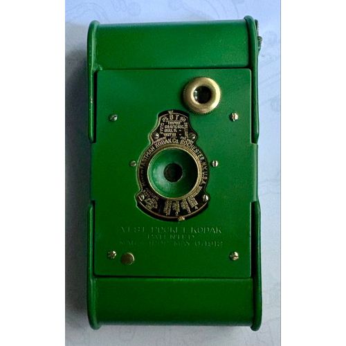 Vintage Vest Pocket Kodak vert