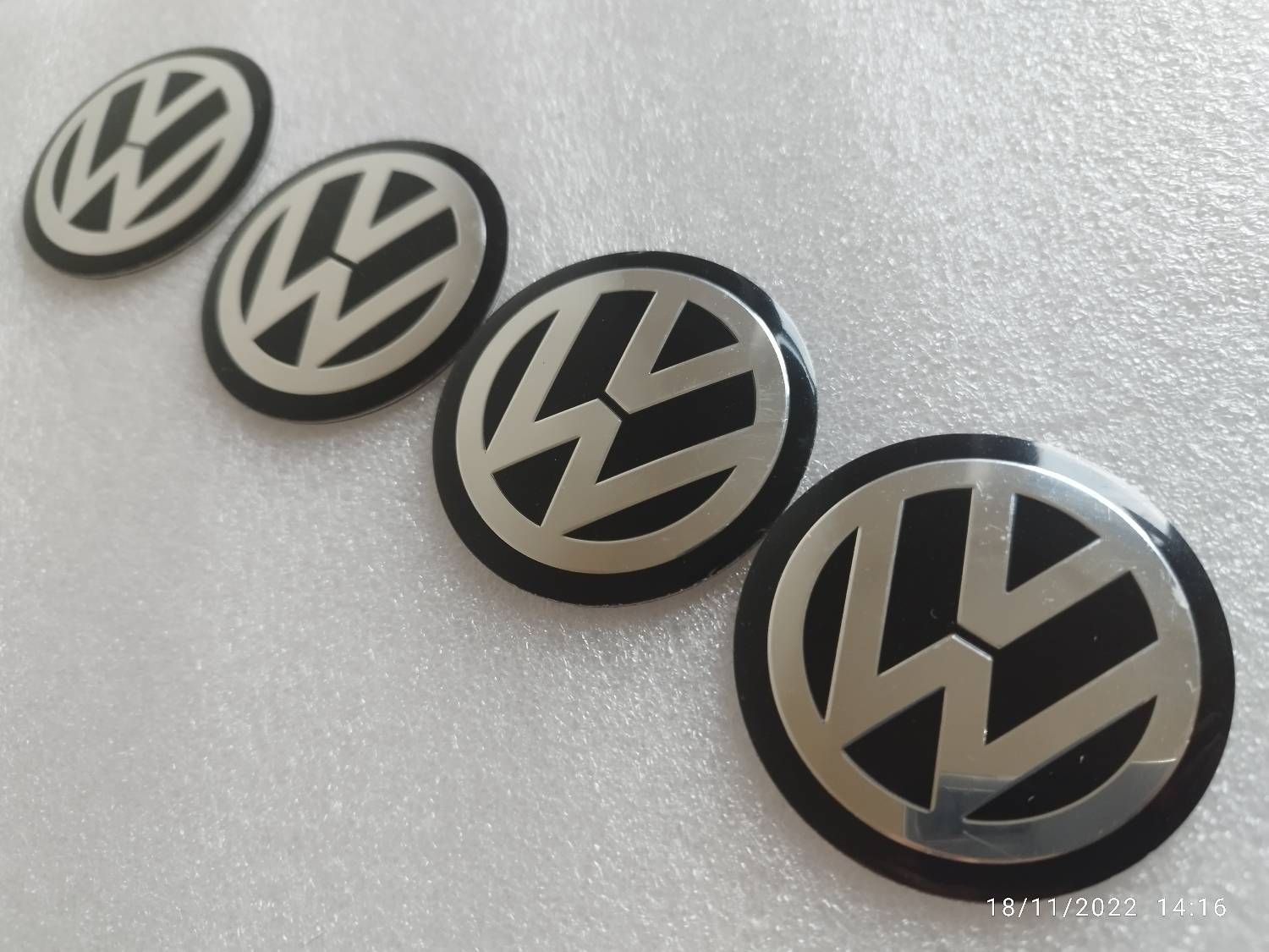 Lot De 4 Autocollants En Gel Pour Cache-moyeux, 60 Mm De Diamètre, Pour Jantes Emblème Doming Pour Voiture, Accessoires De Tuning De Voiture, DM007 (n° 13 Punisher Grey, Lot D'autocollants