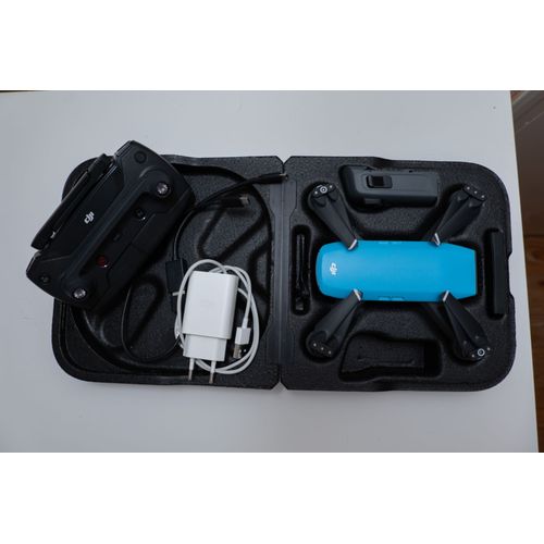 Drone Dji Spark + Radiocomande-Dji