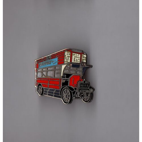 Pin's Ancien Bus Anglais - Publicité Allumettes Brymay (Signé Démons Et Merveilles) Longueur: 3,2 Cm