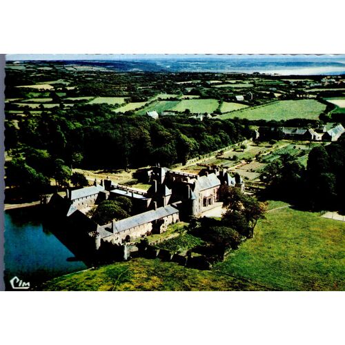 Carte Postale De Flamanville (Manche) Vue Aérienne, Le Château (Réf.477.85)