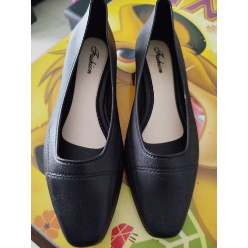 Chaussures Plates Fermees Noires - 38