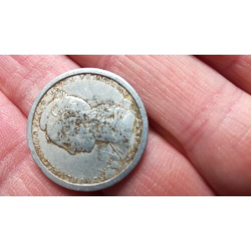 Monnaie Colonie Francaise ( Détail En Commentaire ) ( En L État Sur Les Photos )