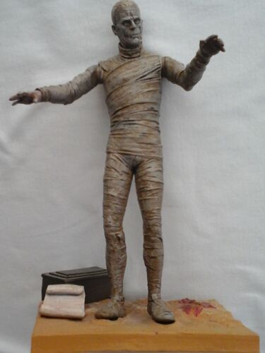 Figurine Universal Monsters Boris Karloff-La Momie