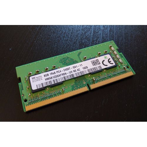Hynix 8GB DDR4-2400 ECC SO-DIMM CL17 - HMA81GS6AFR8N