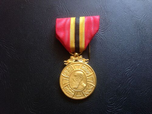 Medaille Commémorative Du Regne Du Roi Leopold I I Belgique - 1er Type