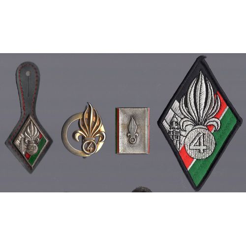 Légion Etrangere - 3 Insignes + Patch Du 4 Re