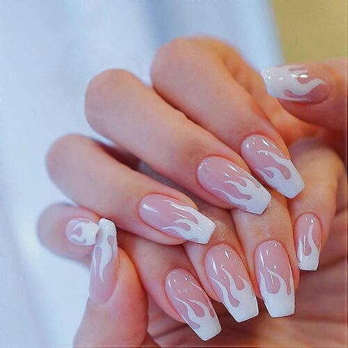 Katea 24pcs Medium Cercueil Faux Ongles Rose Blanc Flamme Faux Ongles Brillant Ballerine Presse Sur Les Ongles Pour Les Femmes Et Les Filles.Remarque : Pas De Colle. 