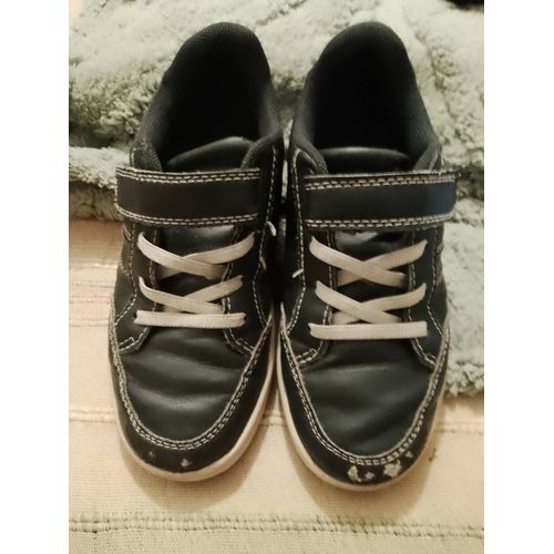 Baskets En Cuir A Scratchs Marines 31 Creeks.