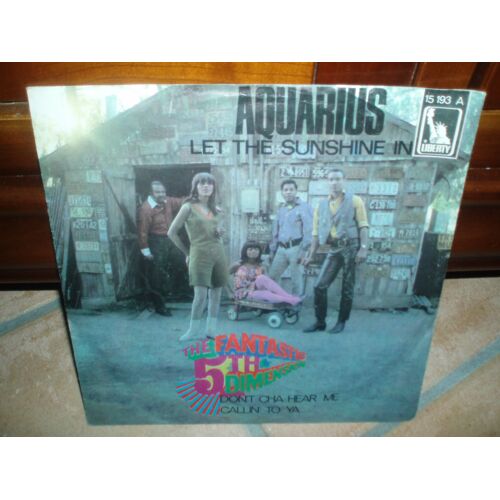 Aquarius / Let The Sunshine In / Don'tcha Hear Me Callin' To Ya