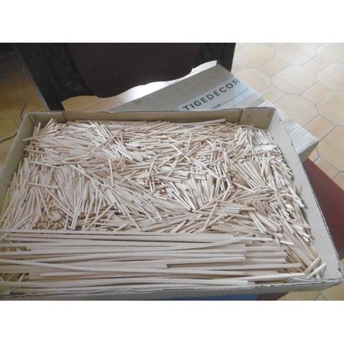 Boite De Tigedecor Baguettes De Tailles Differentes Dimascol