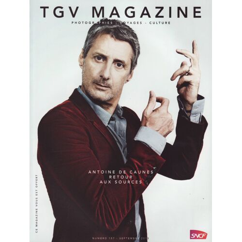 Tgv Magazine / 09-2013 N°157 : Antoine De Caunes (5p) - Daniel Darc (1p) - Agnes Obel (1,5p) - Aurélien Bory (1,5p) - Evgenia Arbugaeva / Portfolio "Tiksi" (5p) - Barcelone (6p)
