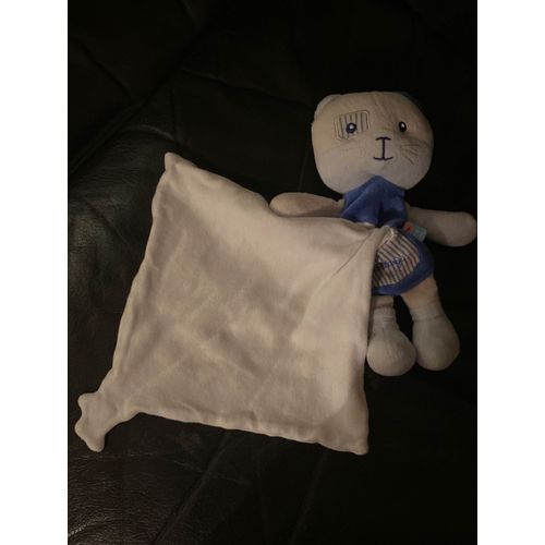 Chat Sucre D'orge Doudou Cajou Bleu Mouchoir Blanc