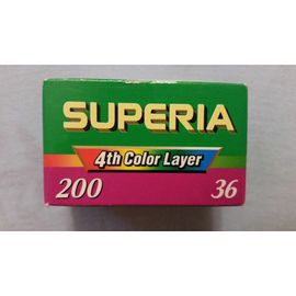 Pellicule Fujifilm Superia 200 4th Color Layer 36 poses