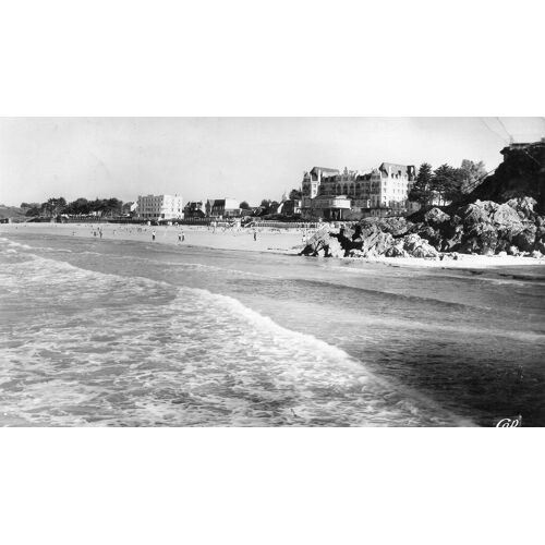 Cpa N° 656 Saint Lunaire - Ile Et Vilaine- La Plage