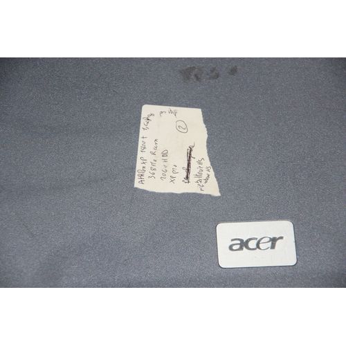 Acer Aspire 1300 - 14.1" Athon XP - 1.5 Ghz - RAM 368 Mo - DD 20 Go