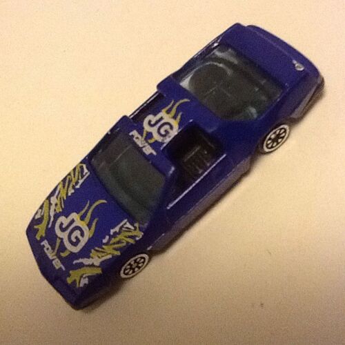 Prtite Voiture Coupe Bleu