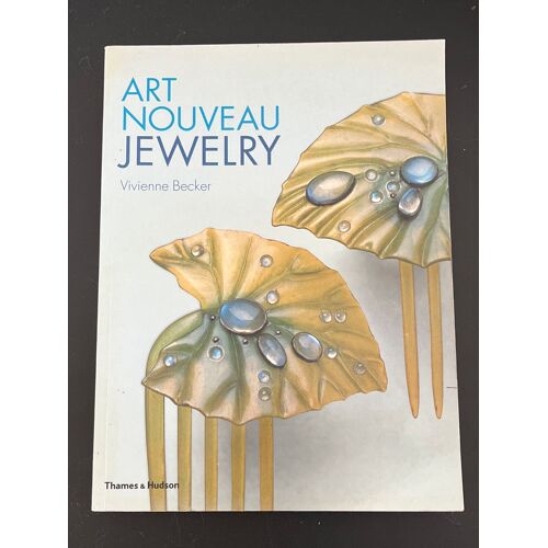 Art Nouveau Jewelry 
