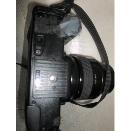 Appareil photo Argentique OLYMPUS OM707 pour pièces