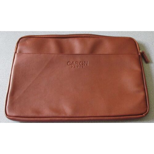 Porte-Documents / Porte Ordinateur - Brief Case / Computer Case - Matière Souple Marron Clair - Grand Compartiment Zippé - Poche Latérale Avant - Petite Poche Zippée À LArrière- Caron Paris - 36x24cm