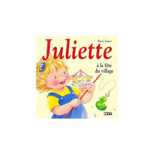 Juliette À La Fête Du Village