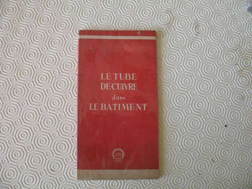 Le Tube De Cuivre Dans Le Batiment