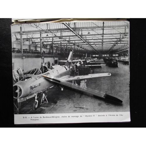 Photo Du Salon De L'aéronautique De 1959.Usine Bordeaux -Mérignac Chaîne De Montage De Mystère Iv