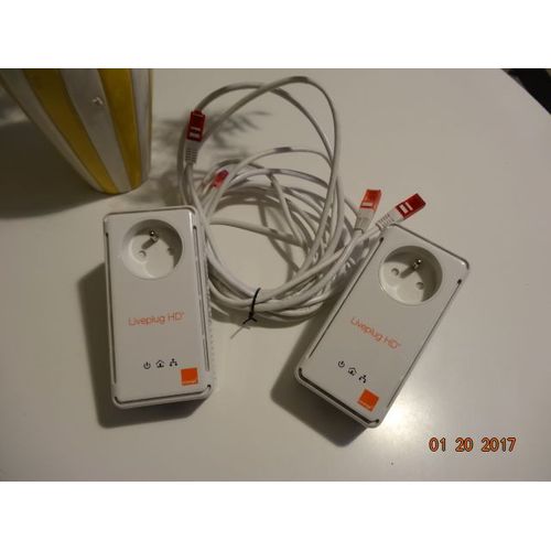 Liveplug HD+  200 Mbits/s + cables ethernet