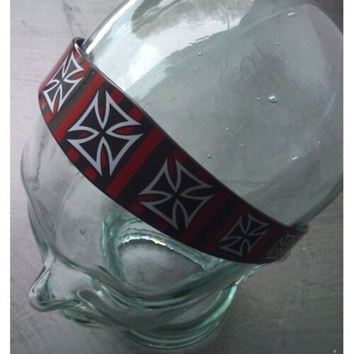 Serre Tete Croix Malte Fond Noir Rouge Femme Cheveux Pinup