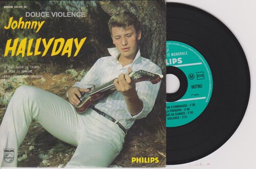 C D Single E.P. Johnny Hallyday Il Faut Saisir Sa Chance / Tu Peux La Prendre / Nous, Quand On S'embrasse / Douce Violence
