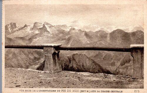 Carte Postale De Bagnères De Bigorre (Hautes-Pyrénées) Vue Prise De L' Observatoire Du Pic Duu Midi Sur La Chaîne Centrale