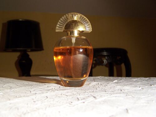 Flacon Avon Rare Gold Pour La Collection 