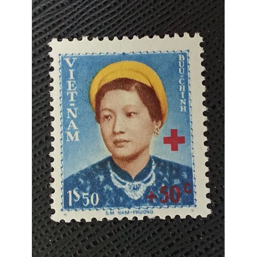 Timbre Vietnam Du Sud Y T 17 Impératrice Nam Ph??ng (1914-1963) 1952 ( 130909 )
