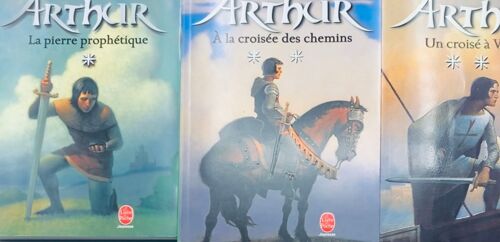 Kevin Crossley-Holland Arthur Tomes 1, 2, 3 / Kevin Crossley-Holland : La Pierre Prophétique - À La Croisée Des Chemins - Un Croisé À Venise- Éditions Livre De Poche - Roman Historique