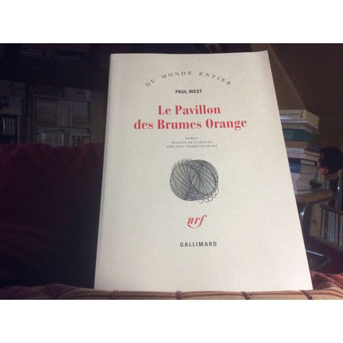 Le Pavillon Des Brumes Orange. Nrf Gallimard Du Monde Entier 