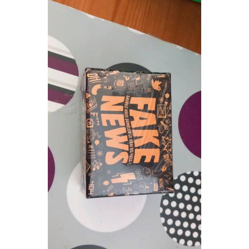 Fake News Julien Tellouck.