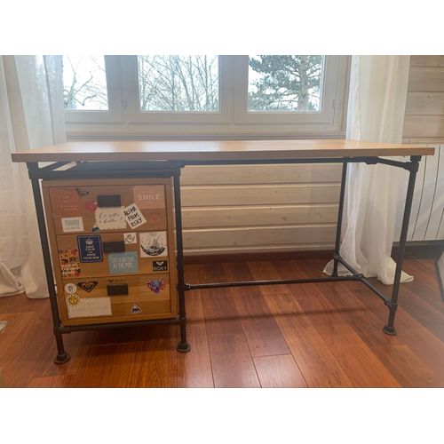 Bureau En Bois Et Acier Alinéa 