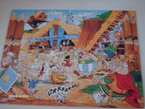 Puzzle  Astérix  Maxi  Kinder  2000 // 150 Pièces  //  Sans Bpz 