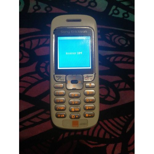 Sony Ericsson j220i Blanc