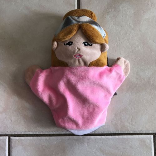 Peluche Doudou Marionnette Princesse Rose Couronne Grise Maison Du Monde