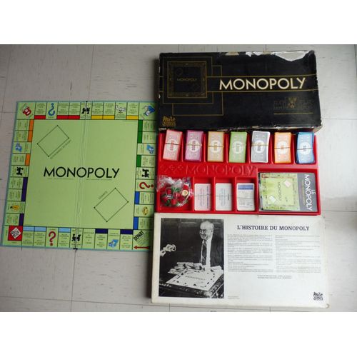 Monopoly En Édition Spéciale Avec Le Livre De Maxine Brady - Miro