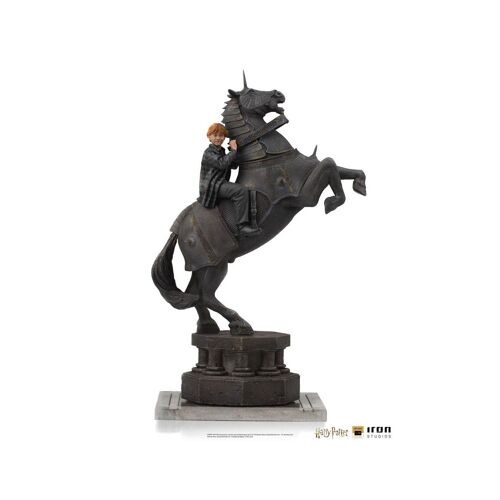 Harry Potter - Statuette Deluxe Art Scale 1/10 Ron Weasley At The Wizard Chess 35 Cm
