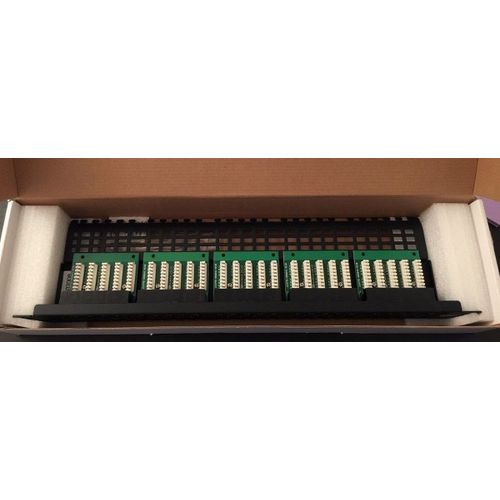 TYCO ELECTRONICS 1711214-2 - Baie de brassage Cat 3 50 ports