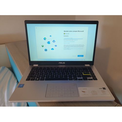 PC ASUS E410MA-BV483TS 14'' - Celeron N4020 1.1 Ghz - Intel UHD 600 - eMMC 128 Go - RAM 4 Go