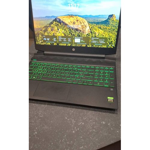 Hp Pavillon Gaming laptop 15-ec2xxx 15" Amd ryzen 5 5600-h - 3.30 Ghz - Ram 16 Go - SSD 256 Go + DD 1 To