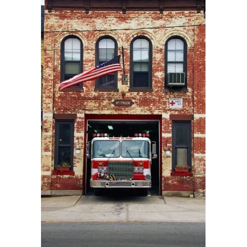 The Fireman: A Novella Inspired By An Unbelievable True Story!