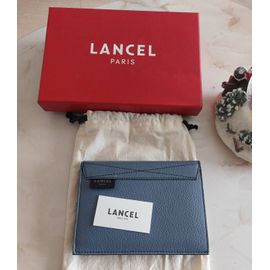 Lancel. Portefeuille homme en cuir sélectionné de vachette . Bleu. Neuf. Jamais utilisé ni essayé. Authentique.