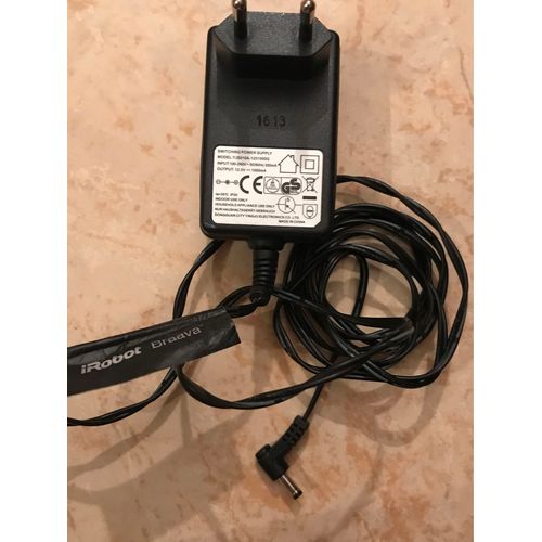 Adaptateur irobot braava YJS010A-1201000G outpout 12v 1000ma